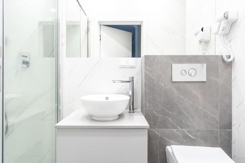 Chic & Luxury Apartment By Mennica Residence Βαρσοβία Εξωτερικό φωτογραφία